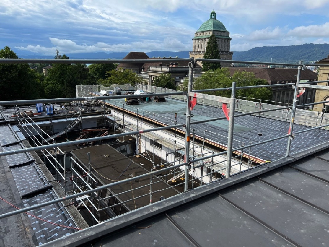 C9181982-4C29-4E0D-BEEB-F0833AE796B8_1_105_c