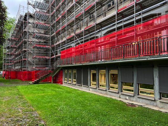 EDC05A46-C6D4-4711-BB3F-1AF5CDCD7E57_1_105_c